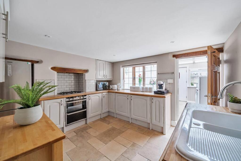 Fox Cottage, Within 5 Min Walk Of Bicester Village Luaran gambar