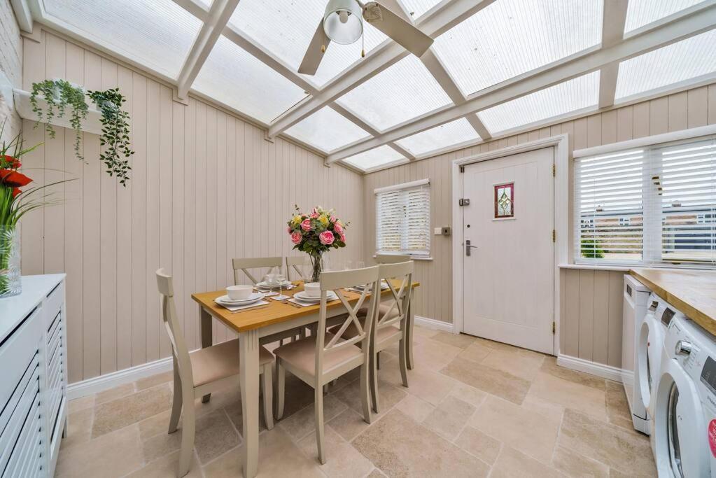 Fox Cottage, Within 5 Min Walk Of Bicester Village Luaran gambar