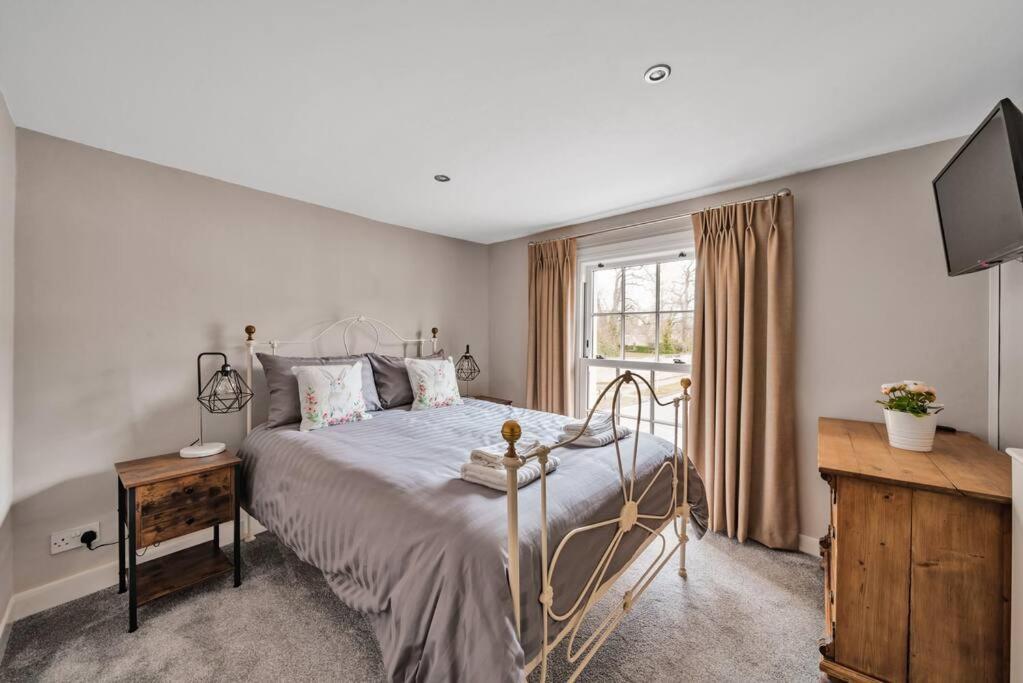 Fox Cottage, Within 5 Min Walk Of Bicester Village Luaran gambar